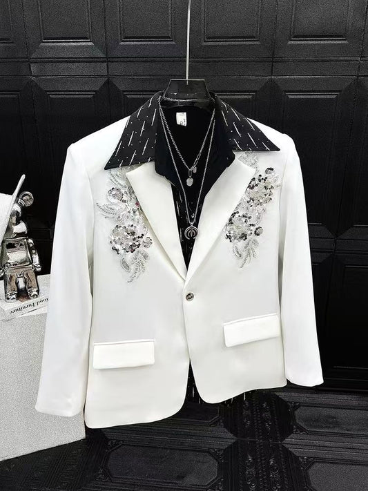 White casual suit(Anchor development)